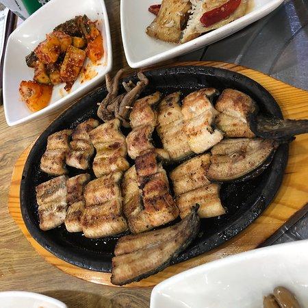 Song Baek Freshwater Eel Grill